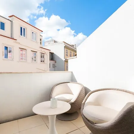 Exquisite Townhouse For 8 In Lisbon City Center Lisbon
