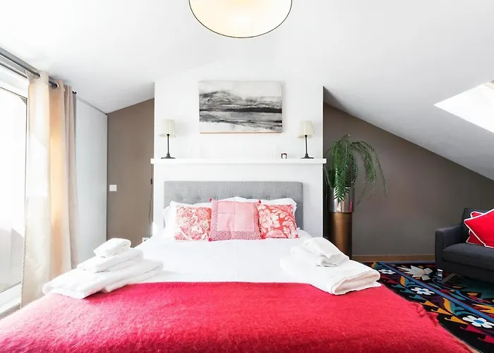 Lägenhet Exquisite Townhouse For Up To 8 In Center *