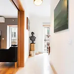 Exquisite Townhouse In Center- Private Garage & Terrace Apartment Lissabon